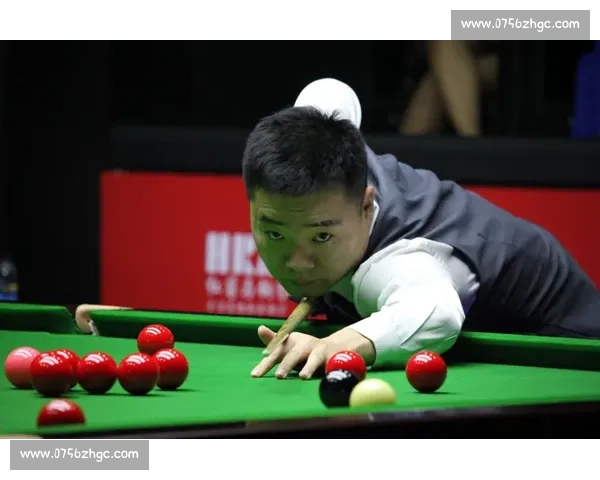 丁俊晖vs巅峰对手重燃赛场风云引爆斯诺克世界顶级较量荣耀时刻